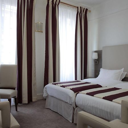Mayflower Paris Bagian luar foto